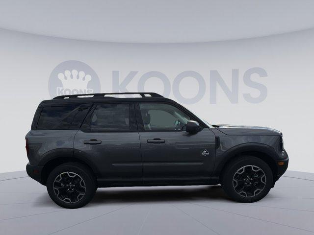 Photo of 2025 CARBONIZED GRAY METALLIC Ford Bronco Sport