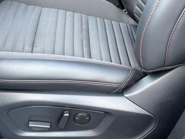 Photo of 2025 Carbonized Gray Metallic Ford Explorer