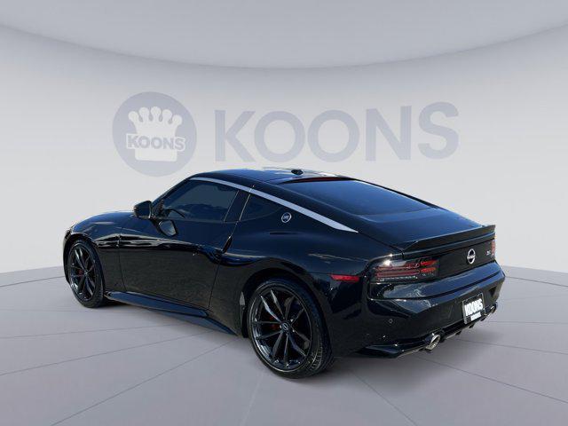 Photo of 2024 Black Diamond Pearl Nissan Z