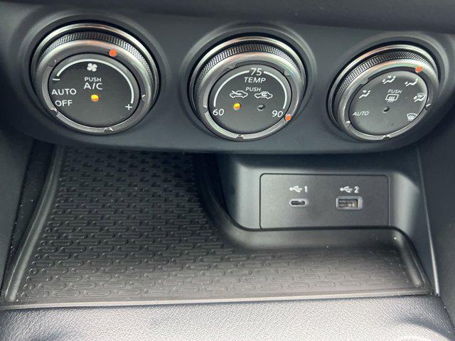 Photo of 2024 Black Diamond Pearl Nissan Z
