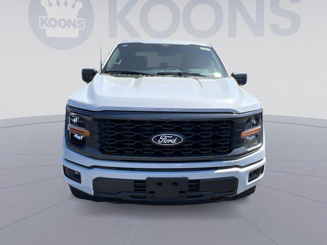 Photo of 2025 SPACE WHITE METALLIC Ford F-150