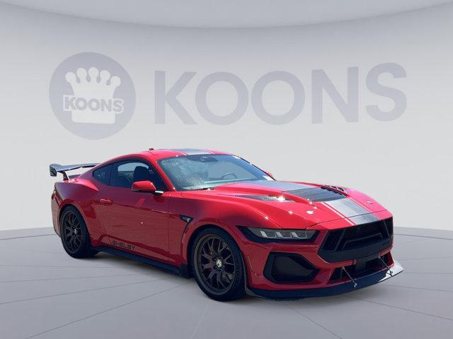 Photo of 2025 RACE RED Ford Mustang