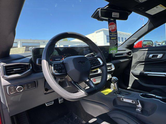 Photo of 2025 RACE RED Ford Mustang