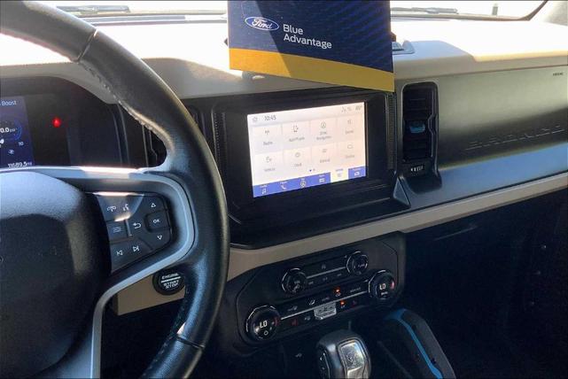 Photo of 2023 Azure Gray Metallic Ford Bronco