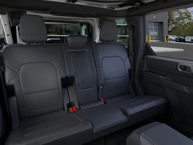 Photo of 2025 White Ford Bronco