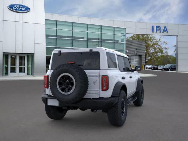 Photo of 2025 White Ford Bronco
