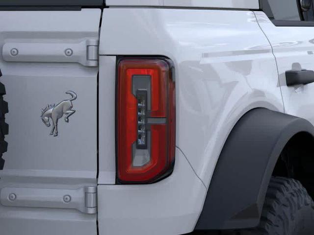 Photo of 2025 White Ford Bronco