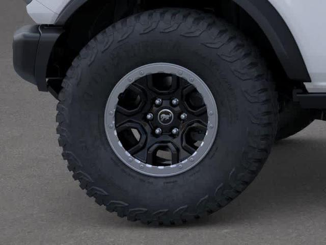 Photo of 2025 White Ford Bronco