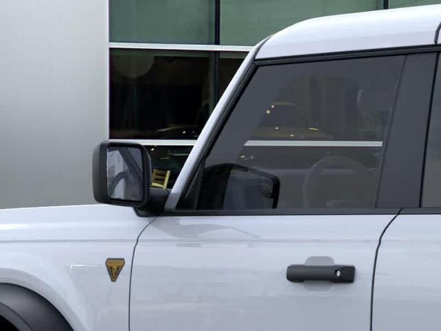 Photo of 2025 White Ford Bronco