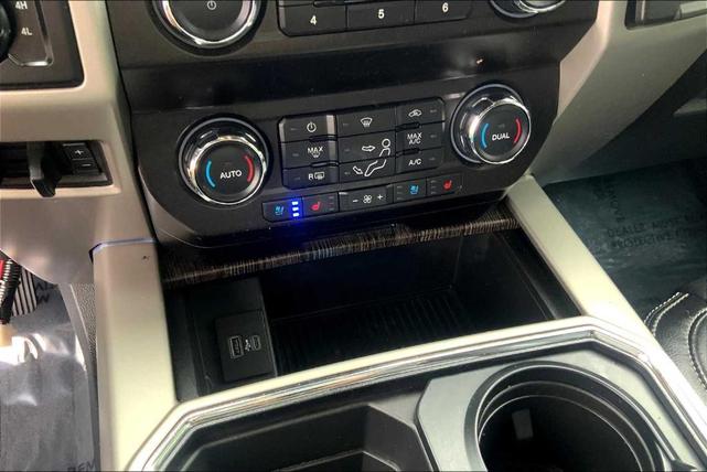 Photo of 2020 Blue Jeans Metallic Ford F-350