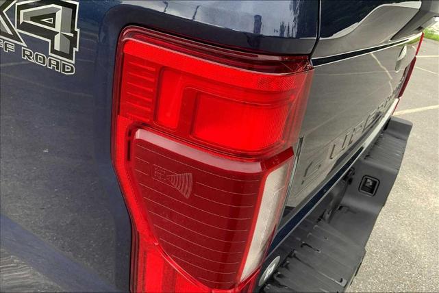 Photo of 2020 Blue Jeans Metallic Ford F-350