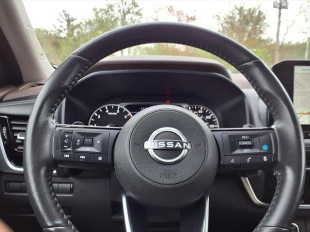 Photo of 2023 Super Black Nissan Rogue