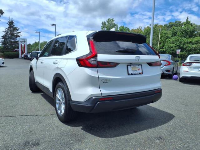 Photo of 2024 Platinum White Pearl Honda CR-V
