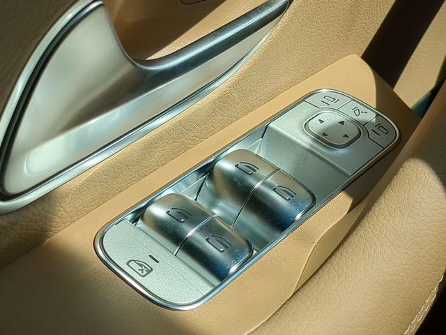 Photo of 2026 Alpine Gray Mercedes-Benz GLS 450