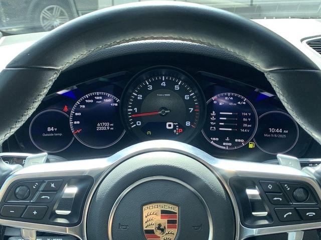 Photo of 2022 Blue Porsche Cayenne