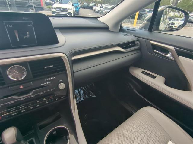 Photo of 2022 Atomic Silver Lexus RX 350