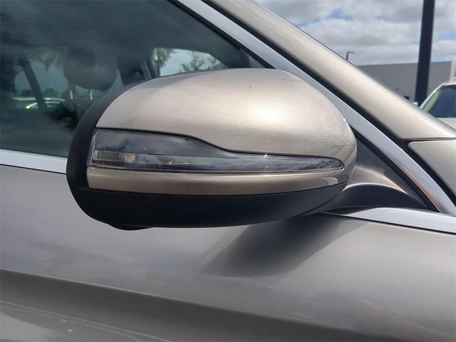 Photo of 2019 Mojave Silver Metallic Mercedes-Benz GLC 300