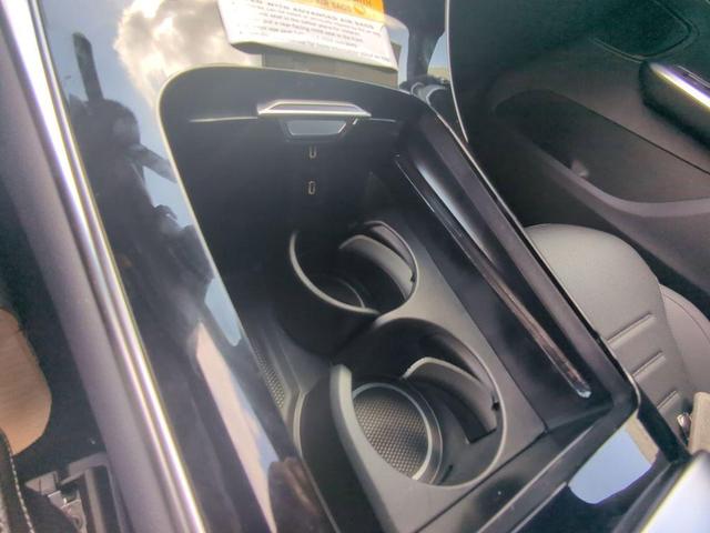 Photo of 2025 Alpine Gray Mercedes-Benz GLC 350e