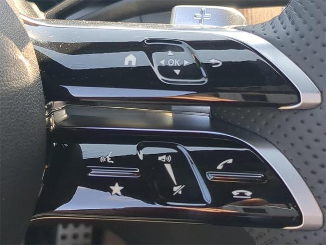Photo of 2025 Alpine Gray Mercedes-Benz GLC 350e