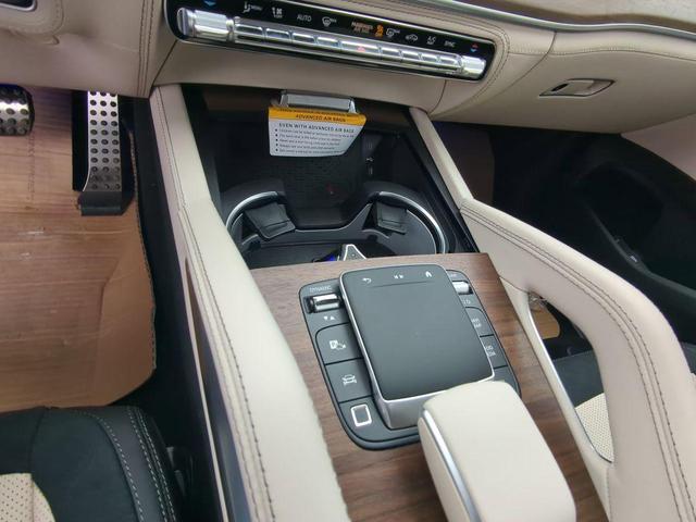 Photo of 2025 Polar White Mercedes-Benz AMG GLE 53