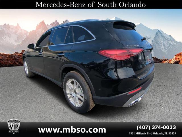 Photo of 2025 Black Mercedes-Benz GLC 300