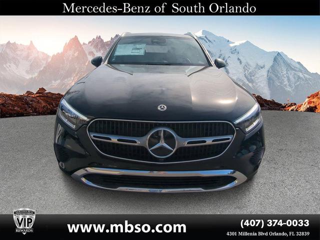Photo of 2025 Black Mercedes-Benz GLC 300