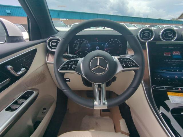 Photo of 2026 149 Mercedes-Benz GLC 300