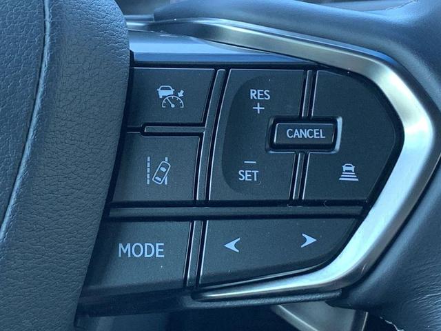 Photo of 2022 Atomic Silver Lexus LX 600