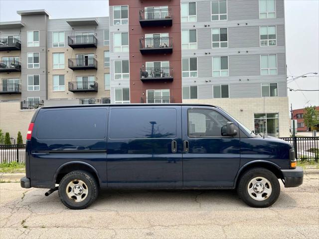 Photo of 2008 Dark Blue Metallic Chevrolet Express 1500