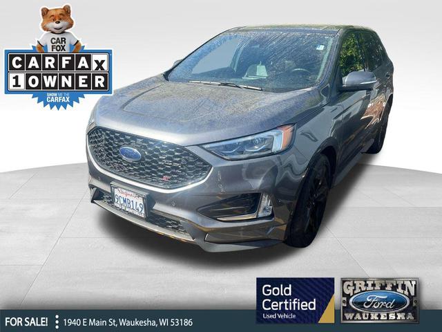 Photo of 2022 CARBONIZED GRAY Ford Edge