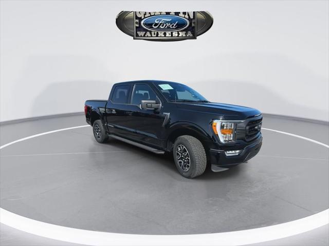 Photo of 2023 AGATE BLACK METALLIC Ford F-150