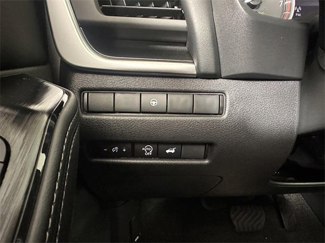 Photo of 2026 Super Black Nissan Rogue