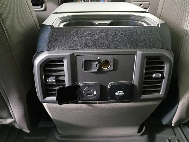 Photo of 2021 Oxford White Ford F-250