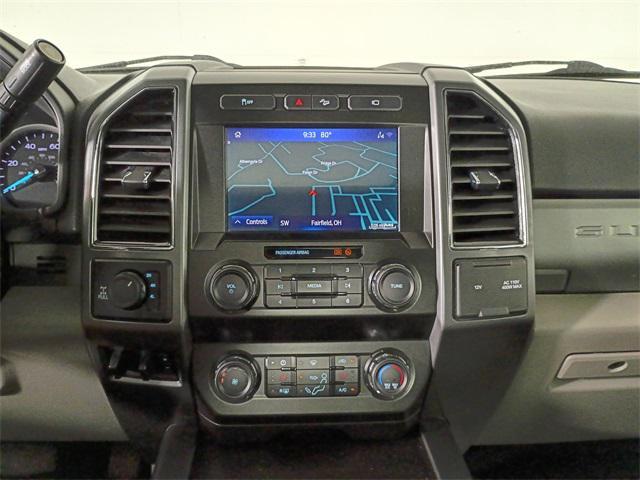 Photo of 2021 Oxford White Ford F-250