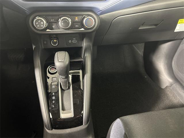 Photo of 2025 Gun Metallic Nissan Versa