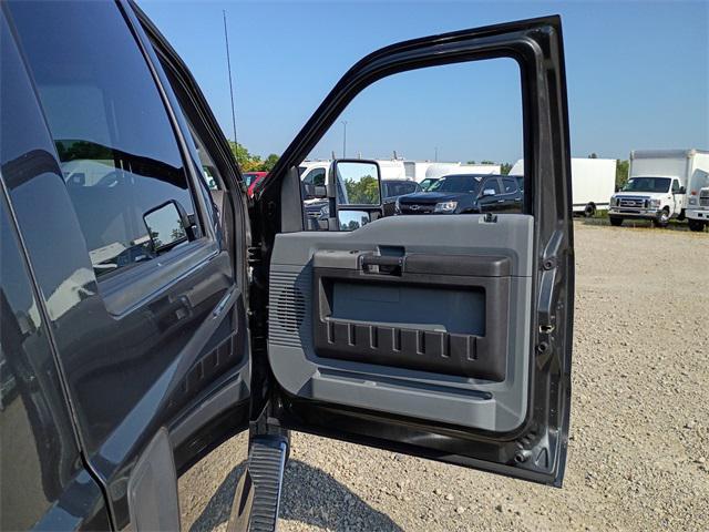 Photo of 2016 Magnetic Metallic Ford F-350