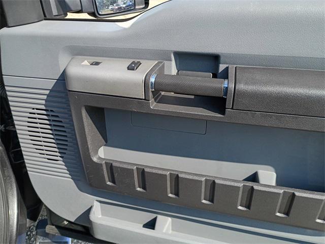 Photo of 2016 Magnetic Metallic Ford F-350
