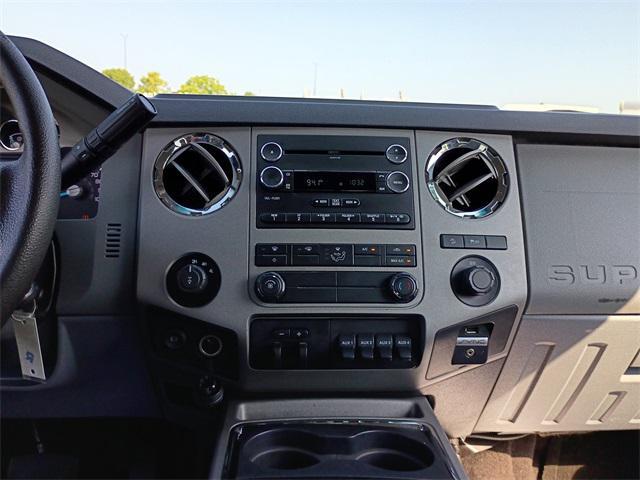 Photo of 2016 Magnetic Metallic Ford F-350