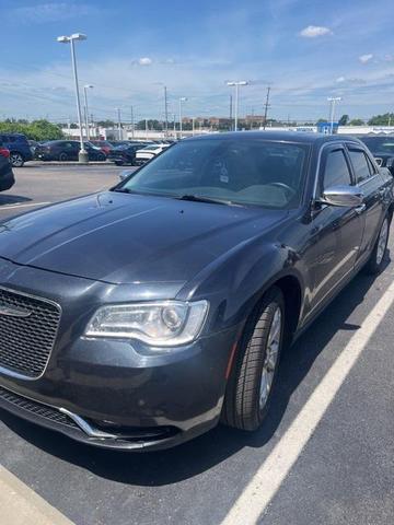 2016 Chrysler 300