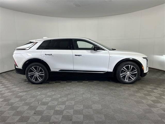 Photo of 2025 Crystal White Tricoat Cadillac LYRIQ