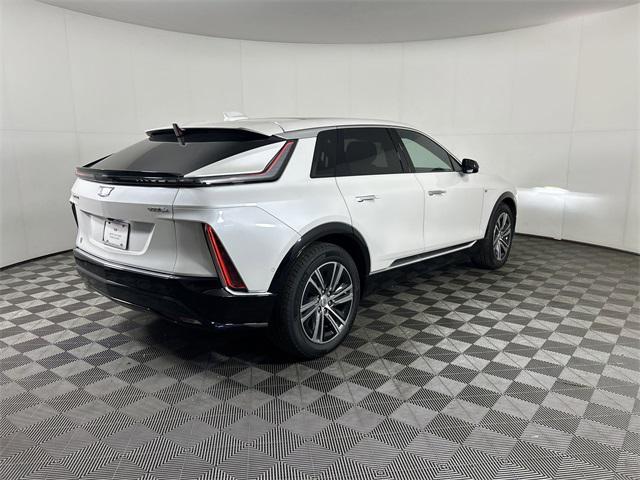 Photo of 2025 Crystal White Tricoat Cadillac LYRIQ