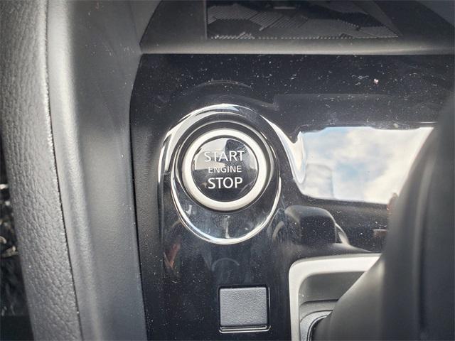 Photo of 2025 Gray Sky Pearl Nissan Versa