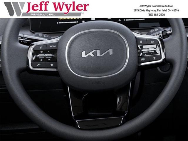 Photo of 2025 Glacial White Pearl Kia Sorento