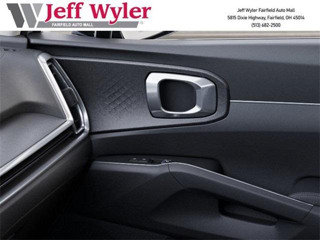 Photo of 2025 Glacial White Pearl Kia Sorento