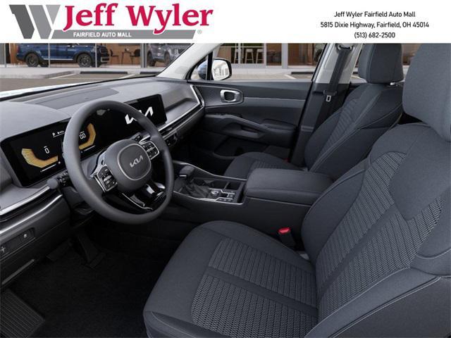 Photo of 2025 Glacial White Pearl Kia Sorento