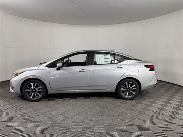 Photo of 2025 Brilliant Silver Metallic Nissan Versa