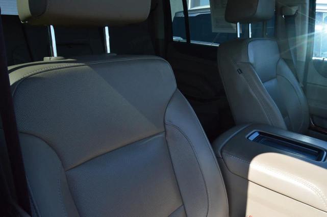 Photo of 2019 Dark Sky Metallic GMC Yukon XL