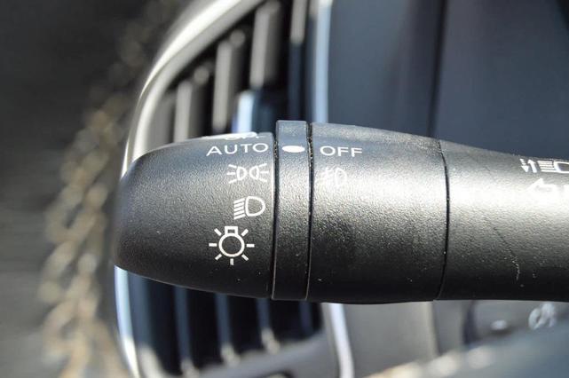 Photo of 2022 Midnight Black INFINITI Q50