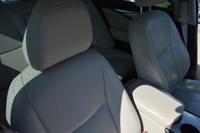 Photo of 2022 Midnight Black INFINITI Q50
