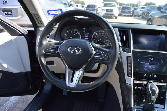 Photo of 2022 Midnight Black INFINITI Q50